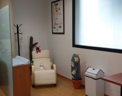 Noticia de Almería 24h: El centro de salud de Las Norias pone en marcha un aula de lactancia materna y un lactario