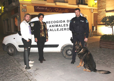 Noticia de Almera 24h: El Ayuntamiento de Vera acuerda con una protectora la recogida de animales callejeros