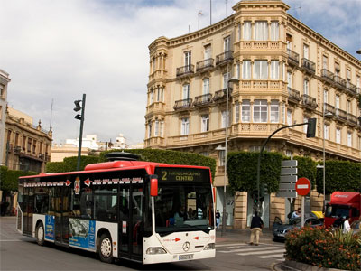 Los autobuses interurbanos de Almera alcanzan los 3,3 millones de viajeros en 2016, un 2,18% ms