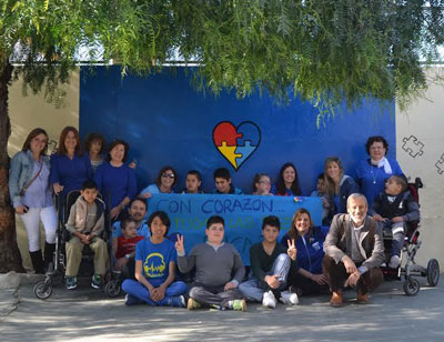 Noticia de Almería 24h: Participación escolar en la campaña a favor del autismo