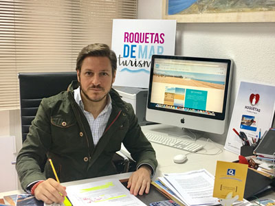 Noticia de Almería 24h: Roquetas lidera el ranking andaluz de calidad de playas con seis Banderas Azules