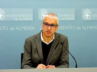 El PSOE denuncia que el PP no rene el Consejo de Familia para trabajar y s para ir como pblico a un acto