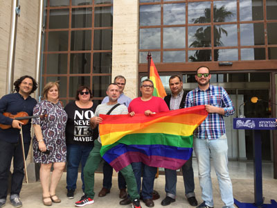 IU denuncia la nula implicación del equipo de Gobierno de El Ejido frente a la LGTBI fobia