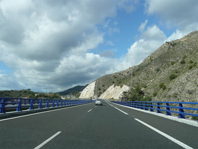 El Gobierno autoriza la licitacin de un contrato de conservacin de carreteras en Almera por casi 32 millones de euros