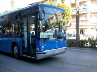 Izquierda Unida denuncia el psimo servicio de transporte pblico que sufren los vecinos de Roquetas