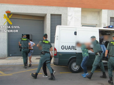 Noticia de Almera 24h: La Guardia Civil desarticula un grupo criminal especializado en el robo de viviendas