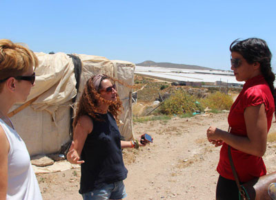 Teresa Rodrguez (Podemos) se rene con CEPAIM para conocer sus proyectos en los asentamientos de Njar