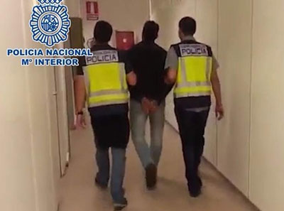Noticia de Almería 24h: Un grupo criminal extorsiona a un hombre involucrándolo en un falso tráfico de drogas