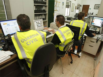 Un estafador de El Ejido venda un coche a traves de internet y luego nunca lo entregaba