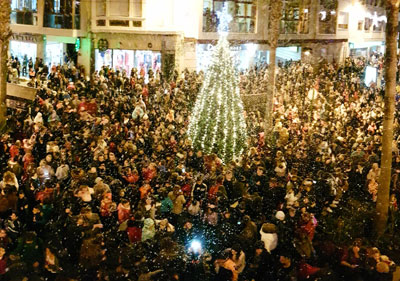 Noticia de Almería 24h: Éxito rotundo de participación en el inicio de la Navidad en Adra