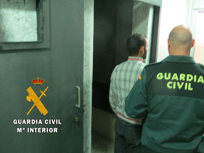 La Guardia Civil detiene al autor de un delito de robo con violencia en Adra 