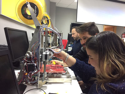 Agentes de 16 Centros Guadalinfo reciben formacin e impresoras 3D para el desarrollo de talleres y proyectos ciudadanos