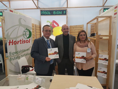 El Ayuntamiento de Roquetas apoya a las empresas hortofrutícolas en Berlín