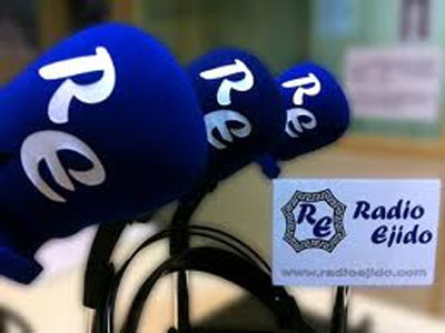 Noticia de Almería 24h: El Centro de Información a la Mujer y Radio Ejido ponen en marcha el espacio - En Clave de Género - en el que se dará voz al colectivo femenino