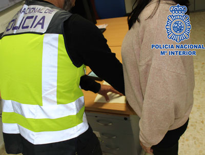 14 detenidos en Almera en una trama ilegal de parejas de hecho y matrimonios de conveniencia
