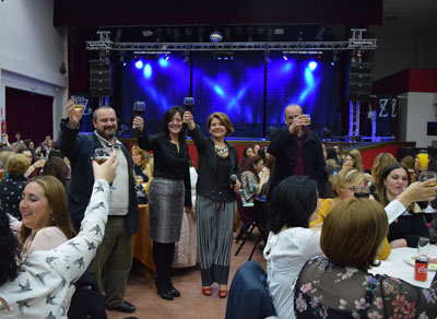 La XIV Gala-Homenaje a la Mujer  rene en Gdor a cerca de 300 mujeres