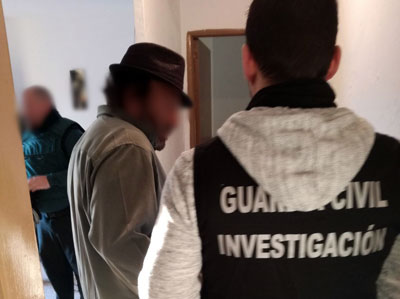 Noticia de Almería 24h: La Guardia Civil detiene en Vera a una persona especialmente peligrosa fugada de la justicia 