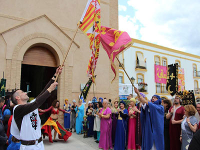 El Consejero de Agricultura da el pistoletazo de salida a los Moros y Cristianos de Vera 2018