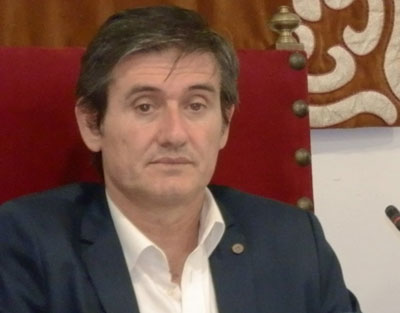 Noticia de Almera 24h: Plataforma asegura que Manuel Corts adjudic el contrato para FITUR de forma irregular