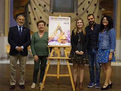 Noticia de Almería 24h: Vera presenta el cartel de las fiestas en honor a su Patrona, la Virgen de las Angustias