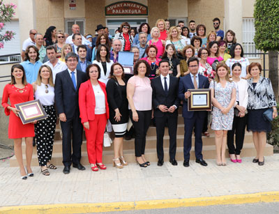 El alcalde de El Ejido agradece a Balanegra el reconocimiento realizado a nuestra Polica Local en el Da de su Municipio  