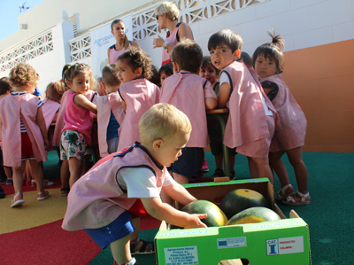 Los melones y sandías de Grupo Agroponiente, presentes en la jornada saludable de la Escuela Infantil El Rancho de Aguadulce