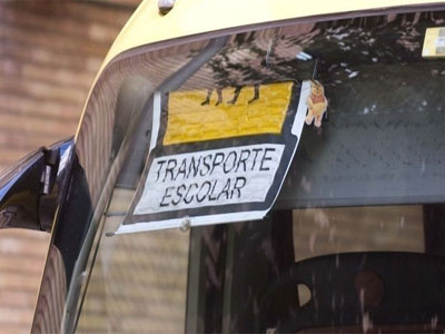 El PP roquetero pide explicaciones a la Junta de Andalucía por negar el transporte escolar a cientos de menores
