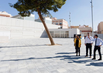 Noticia de Almera 24h: Viator disfruta de su nueva Plaza de Espaa tras ms de 370.000  de inversiones de Planes de Diputacin