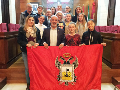 Alumnas de la Escuela Municipal de Danza de Vera representarn a Espaa en el Primer Concurso Europeo Amateur y pre-profesional que se celebrar en Ginebra  