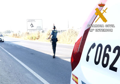 La Guardia Civil esclarece dos robos con violencia diferentes cometidos en Roquetas de Mar y Almera capital  