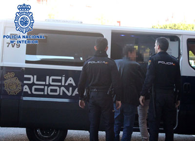 Detenidos los tres atracadores de un saln de juegos en la Caada de San Urbano-Almera- 