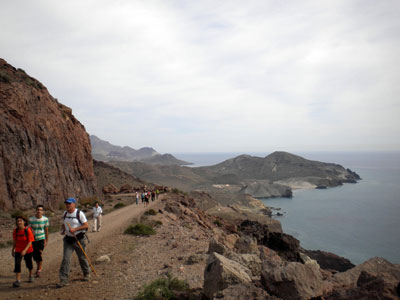 Noticia de Almería 24h: El PMD anima a practicar senderismo con una ruta entre Las Negras y Agua Amarga