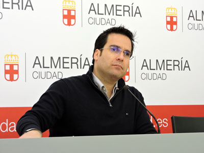 Noticia de Almería 24h: Díaz (PSOE): “Volver a pagar 33,5 millones, como en 2013, para parques y jardines es el reconocimiento del fracaso de la gestión del PP”