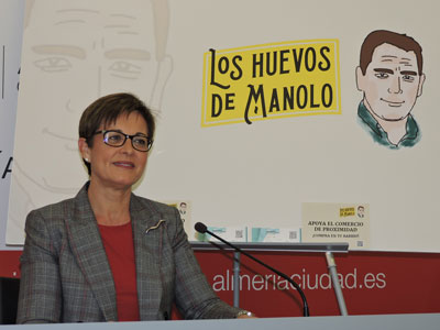 Noticia de Almería 24h: El PSOE presenta su campaña: Los Huevos de Manolo