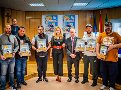 Noticia de Almería 24h: El alcalde destaca el gran nivel de las murgas y comparsas roqueteras en la entrega de premios del Carnaval