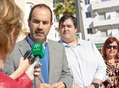 José Luis Amérigo (PSOE) promete una solución definitiva, rápida y segura para la salida de la gasolinera hacia Carboneras