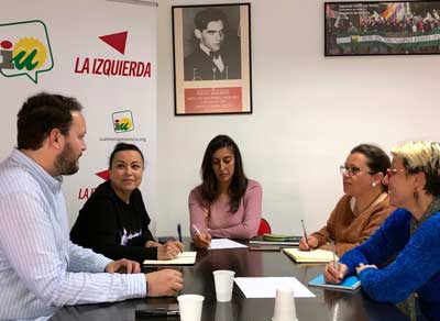 Noticia de Almería 24h: IU El Ejido llevará a cabo las reivindicaciones de la Asociación Guantes de Colores cuando llegue al gobierno municipal