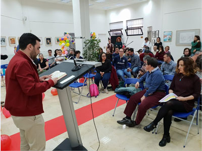 Noticia de Almería 24h: Carlos Sánchez participa en la lectura inclusiva organizada por Down Almería - Asalsido