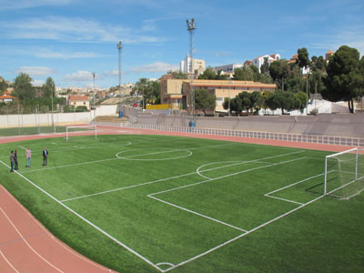 Noticia de Almería 24h: Finalizados los trabajos de sustitución del césped artificial de la Ciudad Deportiva de Vera