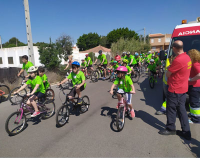 Noticia de Almera 24h: Ms de 400 personas disfrutan, en La Caada, del Da de la Bicicleta 