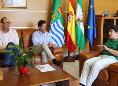 Noticia de Almera 24h: Manuel Prez se compromete a mejorar el bienestar de los vecinos de Santa Mara del guila al ser nombrado - Alcalde por un da