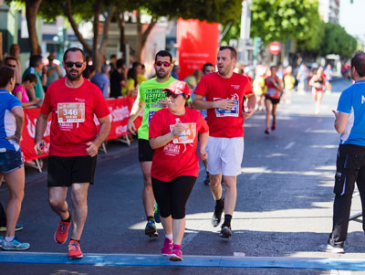 Noticia de Almera 24h: Ms de 1.400 personas convierten Almera en una ola de solidaridad con la Carrera por las Enfermedades Poco Frecuentes