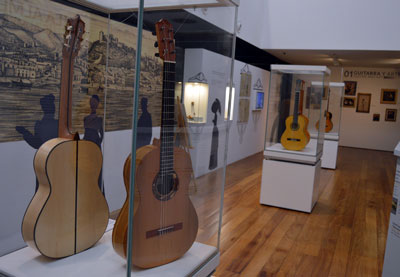Noticia de Almera 24h: La exposicin de guitarreros almerienses abre maana sus puertas en una nueva actividad de las Jornadas homenaje a Antonio de Torres