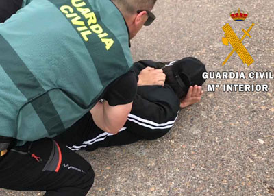 Noticia de Almería 24h: La Guardia Civil desarticula una organización dedicada a la migración de personas desde Orán (Argelia) 