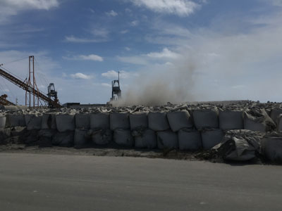 La Plataforma Muévete por Carboneras denunciará a fiscalía el incumplimiento de la legislación ambiental en las cargas  del Puerto de Graneles de Carboneras