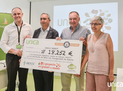 UNICA hace entrega de la recaudacin del rcord Guinness a las asociaciones Anda y AECC