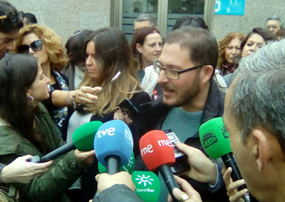 Noticia de Almería 24h: Diego Crespo (Podemos) denuncia la incapacidad de la Junta para abordar el problema de los cortes de luz en los barrios de Almería
