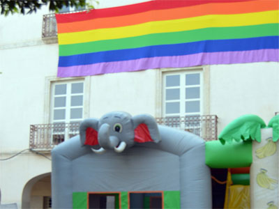 Noticia de Almera 24h: La Plaza Vieja celebra la diversidad con la actividad El Orgullo Tambin en Familia