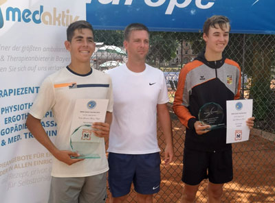 Noticia de Almería 24h: Primer título internacional para el tenista almeriense Carlos Guerrero al ganar el sub´16 de Ulm (Alemania)