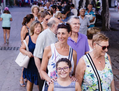 El Ayuntamiento repartir 25.000 abanicos de Feria desde el lunes 12 y hasta el da 14 en Plaza Vieja a partir de las 10 horas